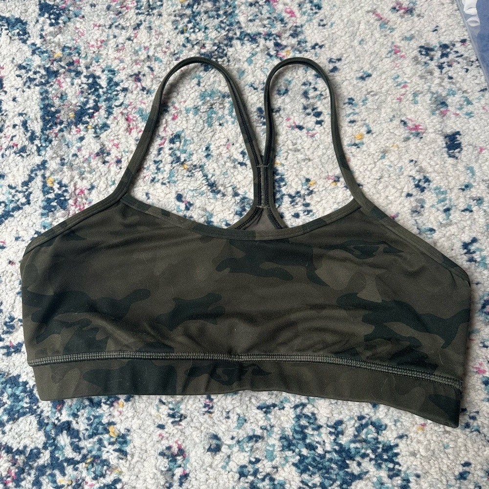 Lululemon Flow Y Bra Savasana Camo Size 8